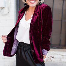 Afbeelding in Gallery-weergave laden, "Sibylle" Elegante fluwelen blazer