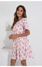 Afbeelding in Gallery-weergave laden, "Daria" Lässiges Blümchenkleid