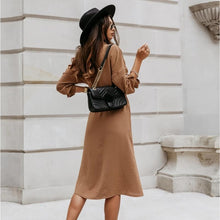 Afbeelding in Gallery-weergave laden, "Alinda" Designer-Kleid