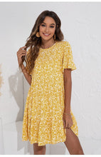 Afbeelding in Gallery-weergave laden, &quot;Daria&quot; Lässiges Blümchenkleid

