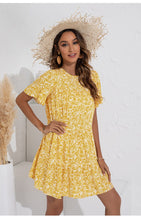 Afbeelding in Gallery-weergave laden, &quot;Daria&quot; Lässiges Blümchenkleid
