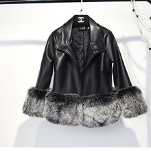 Afbeelding in Gallery-weergave laden, &quot;Adele&quot; Elegante Lederen Jas

