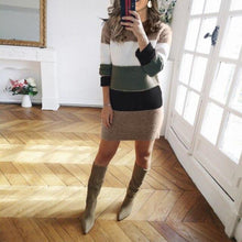 Afbeelding in Gallery-weergave laden, &quot;Joy&quot; Gestreiftes Strickkleid
