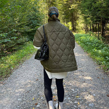 Afbeelding in Gallery-weergave laden, &quot;Marisol&quot; Oversize Gewatteerde Jas
